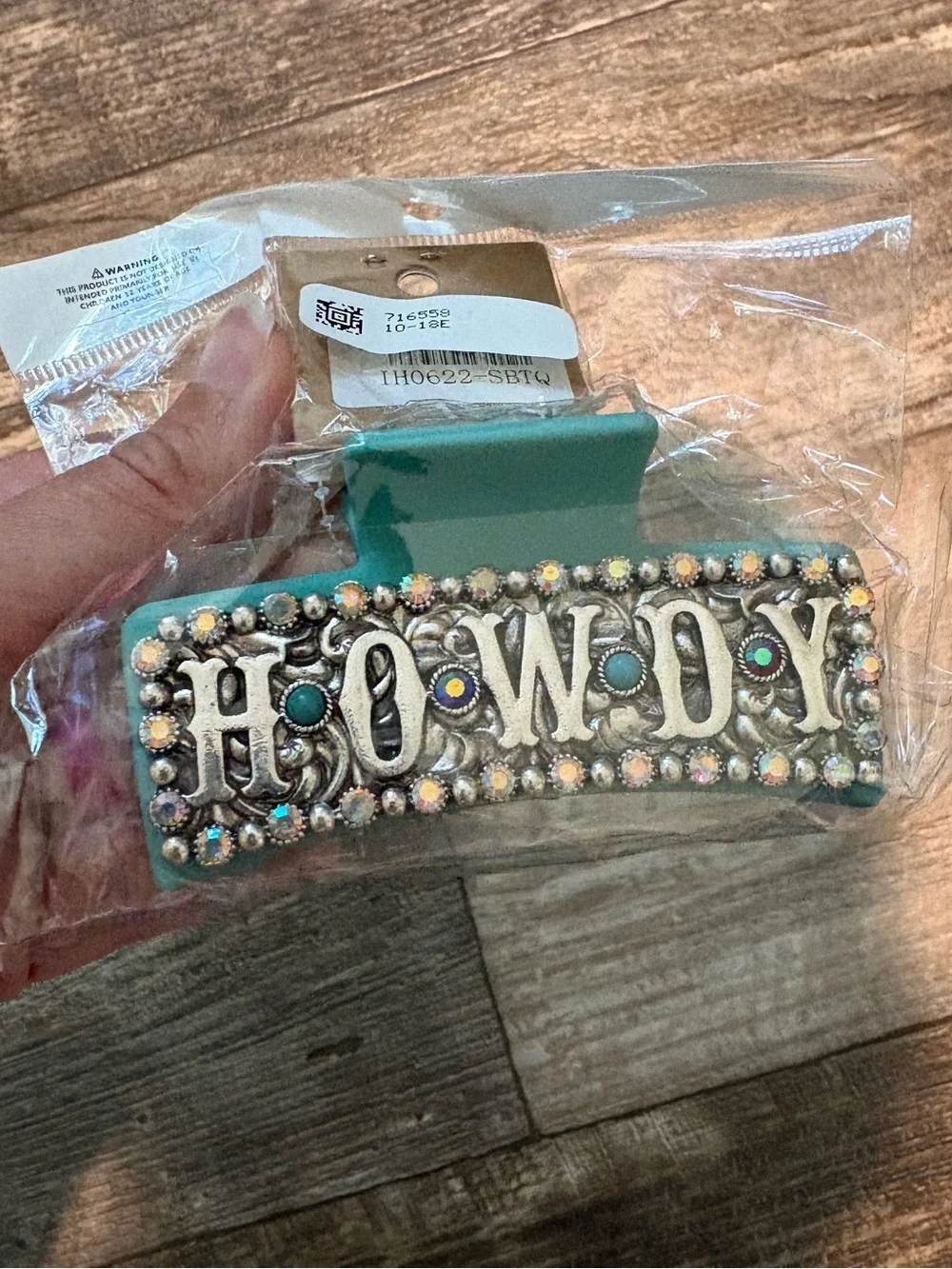 Metal Tone Western Turquoise HOWDY 4 inch Claw Clip